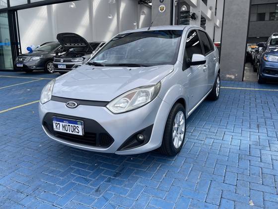 FORD FIESTA 1.0 ROCAM S SEDAN 8V FLEX 4P MANUAL FORD FIESTA 1.0 ROCAM S SEDAN 8V FLEX 4P MANUAL